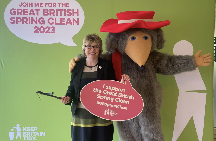 Maria Caulfield, MP for Lewes, backs Keep Britain Tidy’s bid to show pride in Lewes during mass clean up